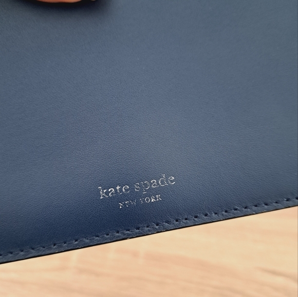 Kate Spade Wallet - Picture 5 of 14
